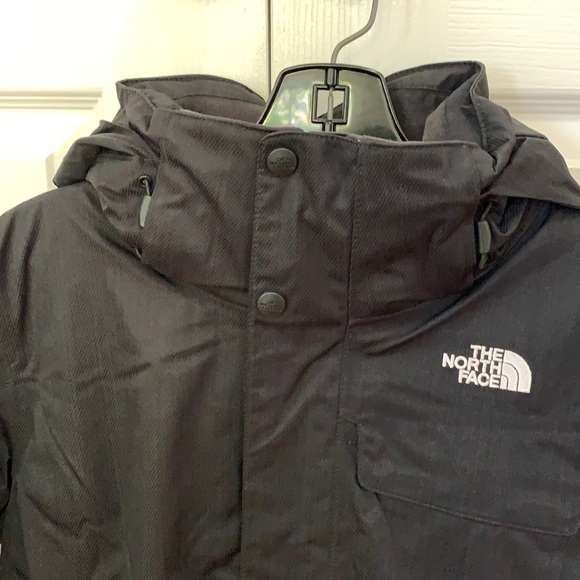 Great condition The North Face 550 down jacket size M - Picture 3 of 14
